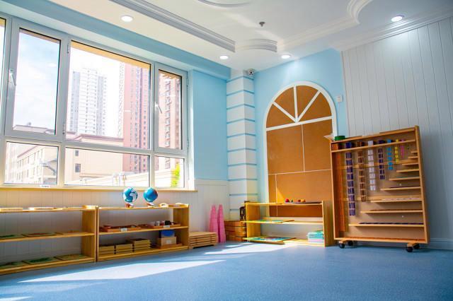 公办幼儿园3年保教费均免除还要多久 专家称需逐步推进