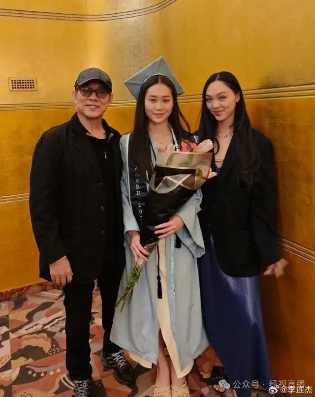 62岁李连杰官宣喜讯！