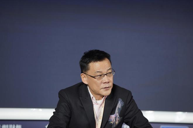 李国庆确认将再婚，否认“出售婚礼门票、报价2-3万”，称拒绝商业化操作