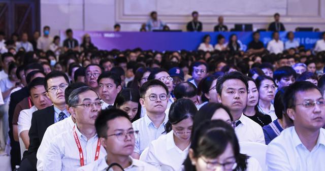 2025CACA华中整合肿瘤学大会在郑州成功召开