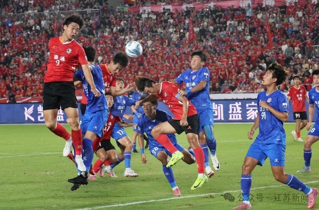 马宁、麦麦提江领衔，“苏超”集齐“顶配裁判天团”！
