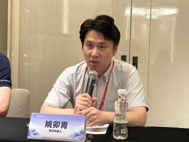 机器人完成24小时行走！智元机器人姚卯青：产品可以在真实场景持续作业