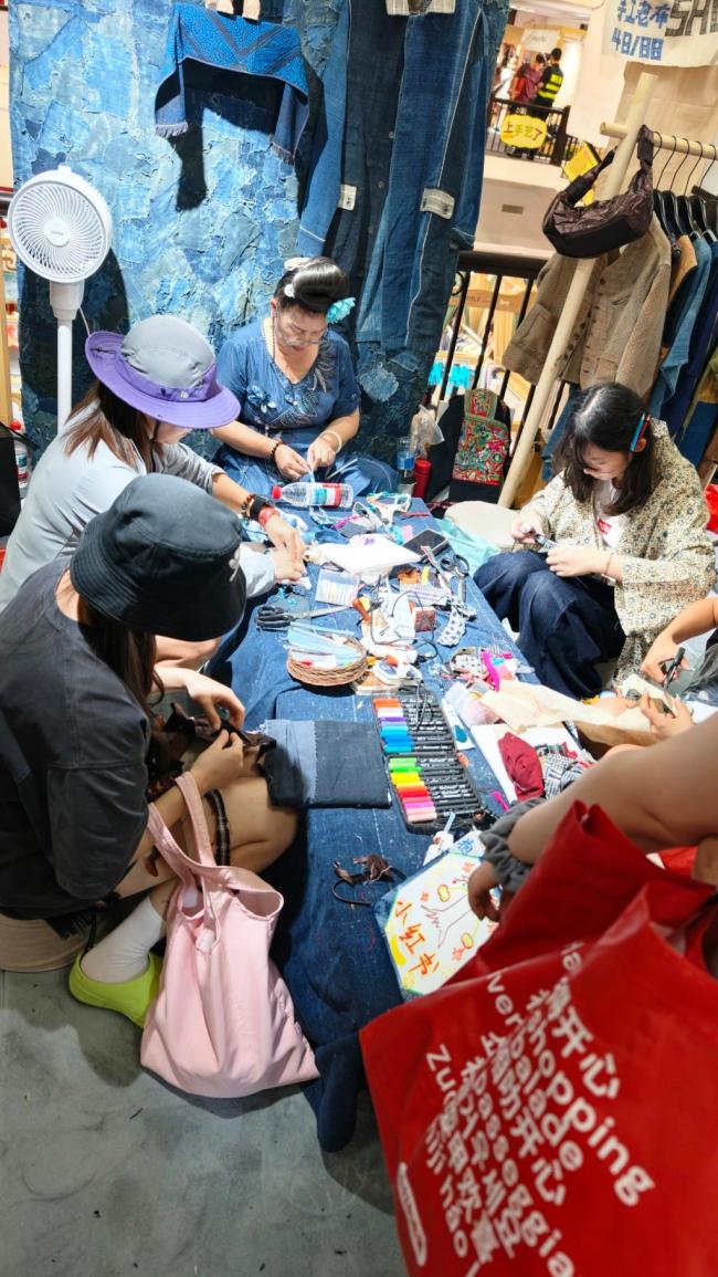 市集如何吸引年轻人？不要成为商圈和景点的附庸