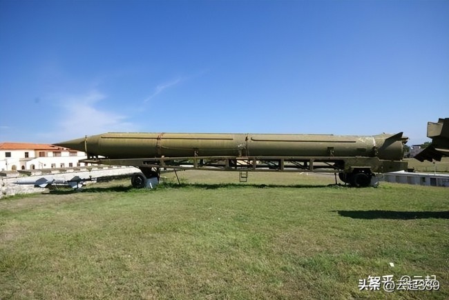 中导协议是什么意思？为什么要限制中程导弹？
