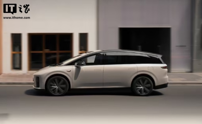 理想MEGA月交付突破3000台 i8与i6车型助力增长