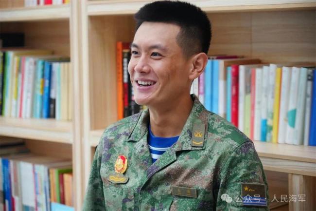 刷屏全网的“最帅兵哥”，是他！